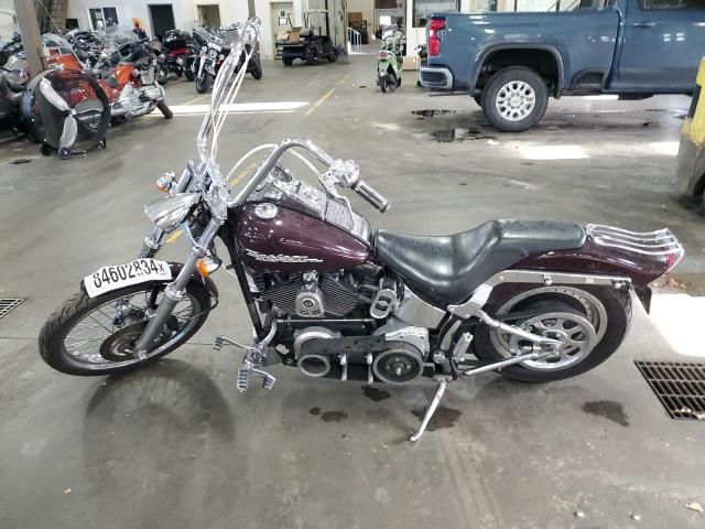 2005 Harley-Davidson Fxstbi