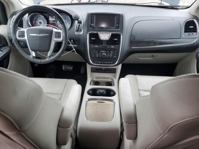 2014 Chrysler Town & Country Limited