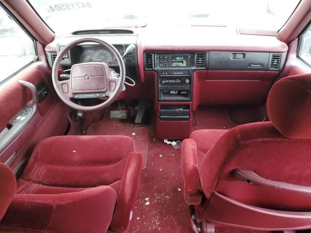 1992 Plymouth Grand Voyager LE