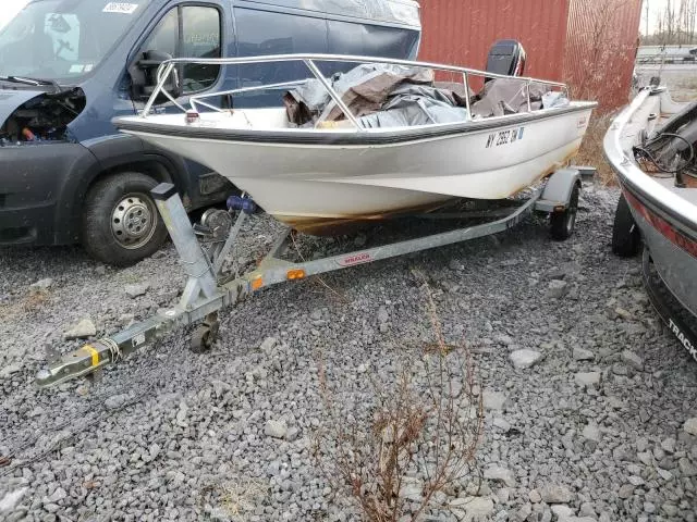 2005 Boat W Trailer