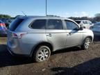 2015 Mitsubishi Outlander ES