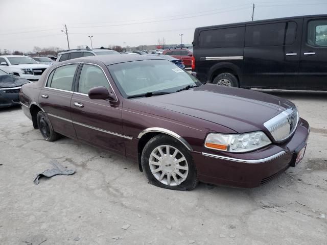 2006 Lincoln Town Car Signature