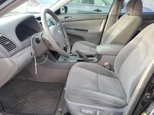 2005 Toyota Camry LE