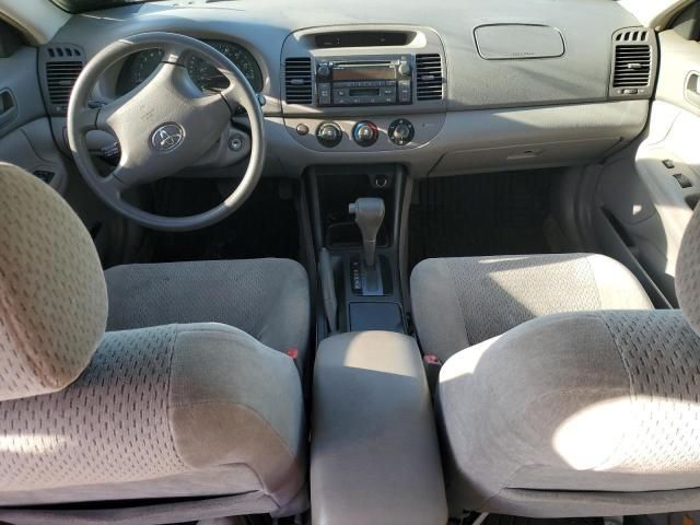 2002 Toyota Camry LE