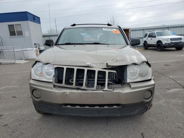 2005 Jeep Grand Cherokee Laredo