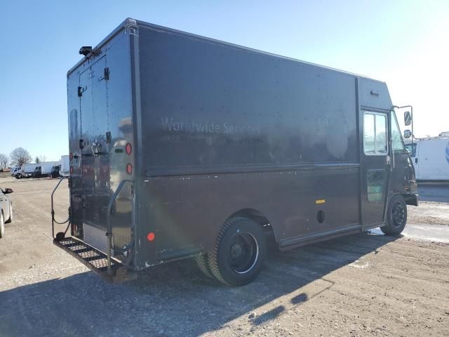 2009 Freightliner Chassis M Line WALK-IN Van