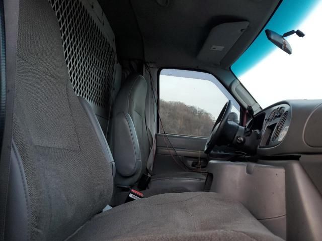 2004 Ford Econoline E250 Van