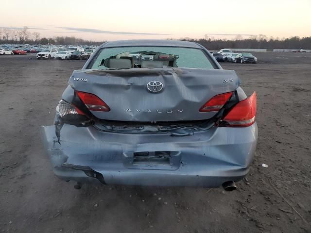 2008 Toyota Avalon XL