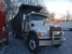 2006 Mack 700 CV700