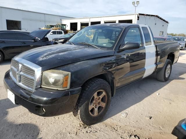 2005 Dodge Dakota SLT