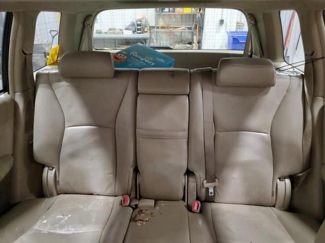 2004 Toyota Highlander Base