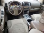 2005 Nissan Pathfinder LE