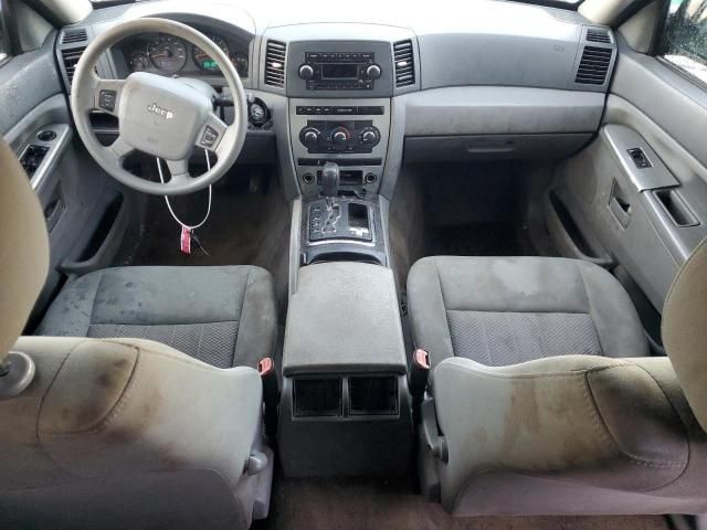 2006 Jeep Grand Cherokee Laredo