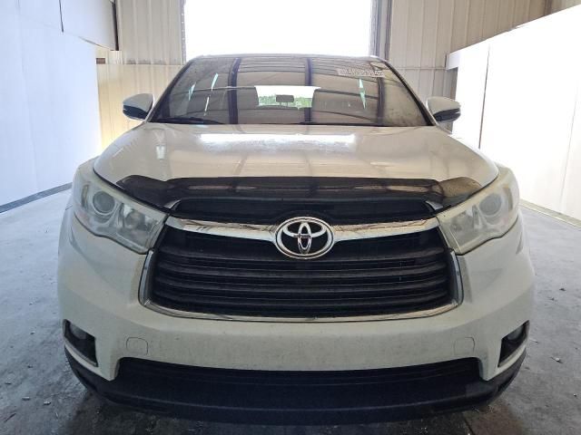 2014 Toyota Highlander LE