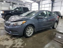 KIA Vehiculos salvage en venta: 2016 KIA Forte LX