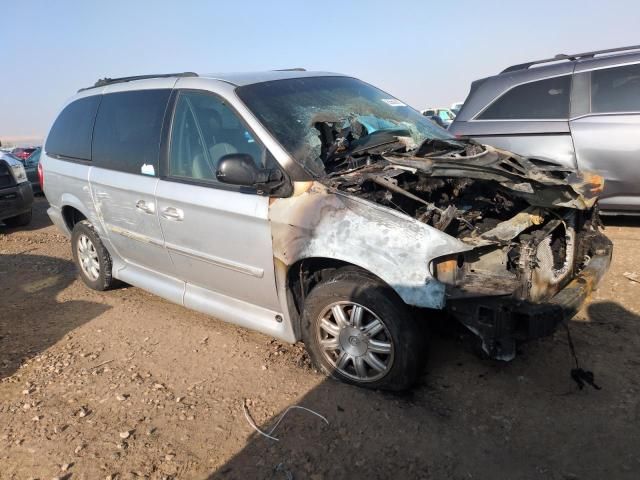 2005 Chrysler Town & Country Touring