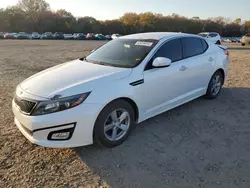 KIA Vehiculos salvage en venta: 2015 KIA Optima LX