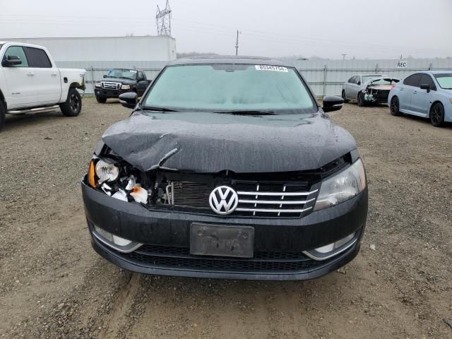 2015 Volkswagen Passat SEL