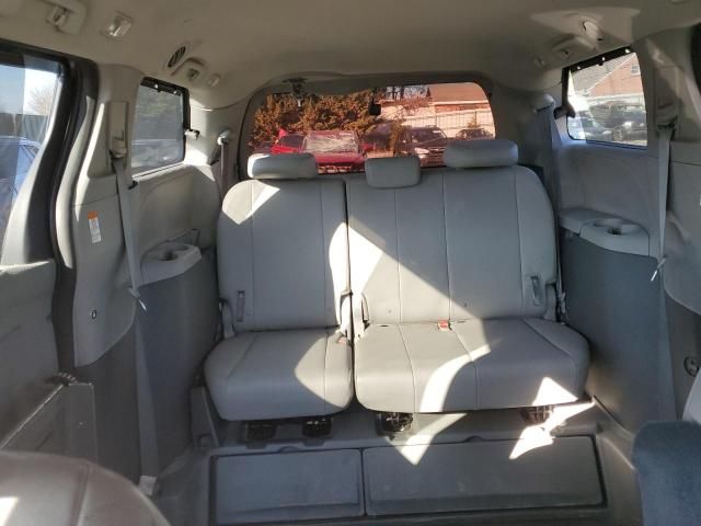 2015 Toyota Sienna XLE