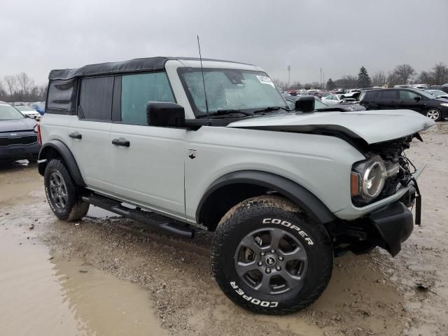 2022 Ford Bronco Base