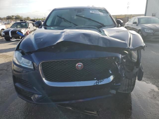 2018 Jaguar F-Pace