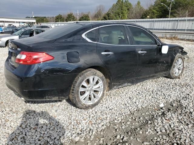 2011 Infiniti M56