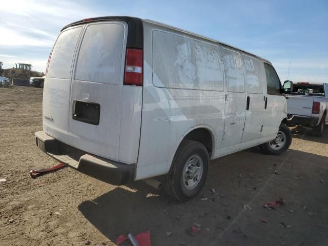 2023 Chevrolet Express G2500