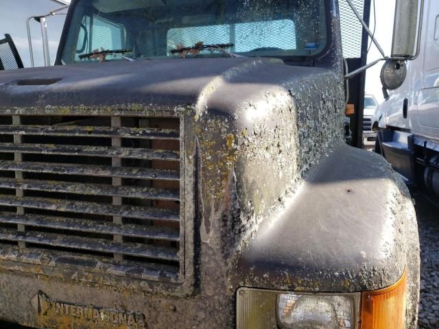 1998 International 4000 4700