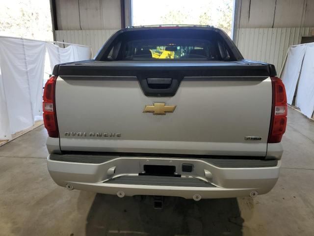 2011 Chevrolet Avalanche LS