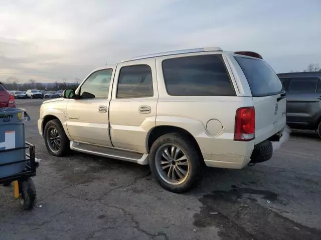 2003 Cadillac Escalade Luxury