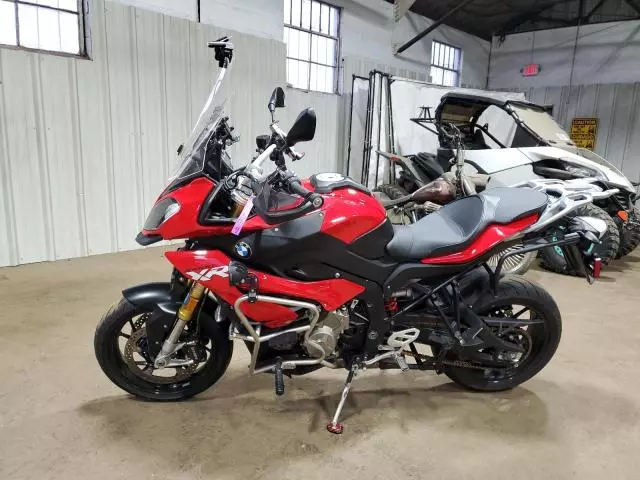 2016 BMW S 1000 XR