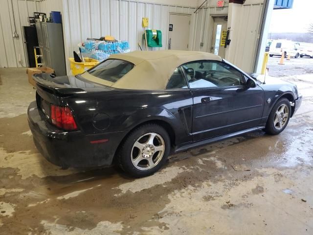 2004 Ford Mustang