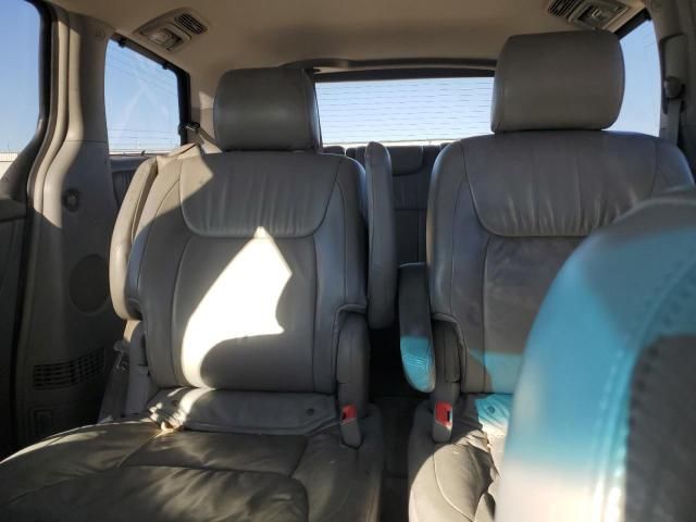 2008 Toyota Sienna XLE