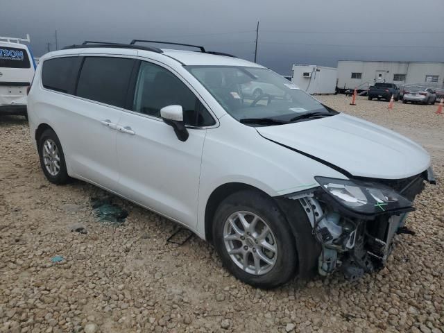 2021 Chrysler Voyager LXI