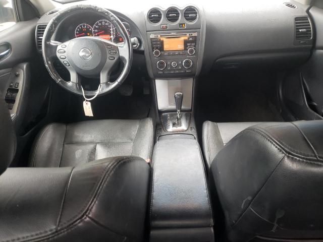 2010 Nissan Altima Base