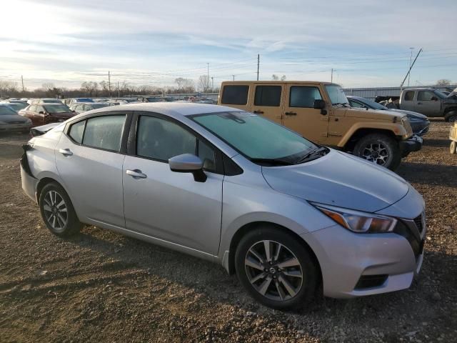 2022 Nissan Versa SV