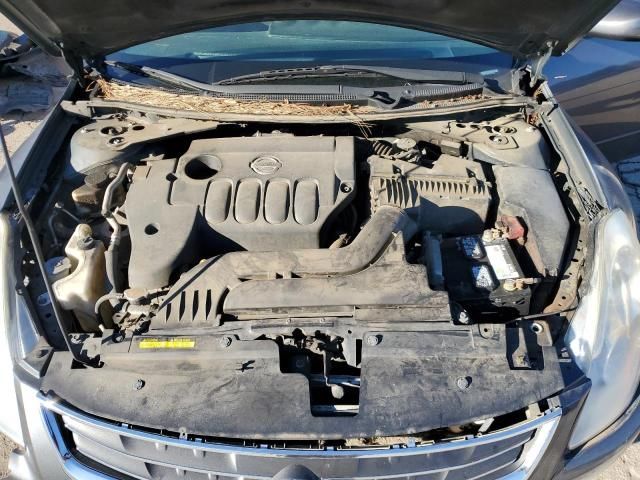 2010 Nissan Altima Base