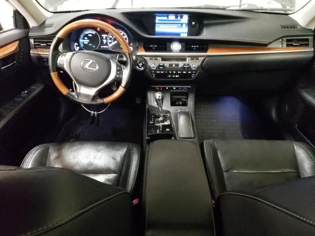 2015 Lexus ES 300H