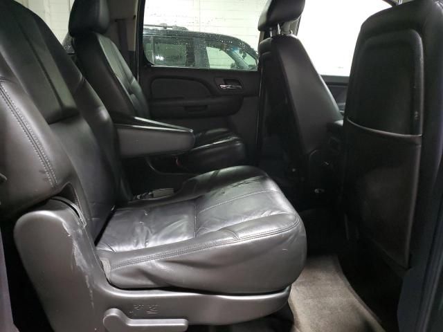 2011 GMC Yukon XL K1500 SLT