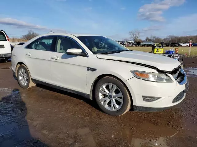 2011 Ford Taurus SEL