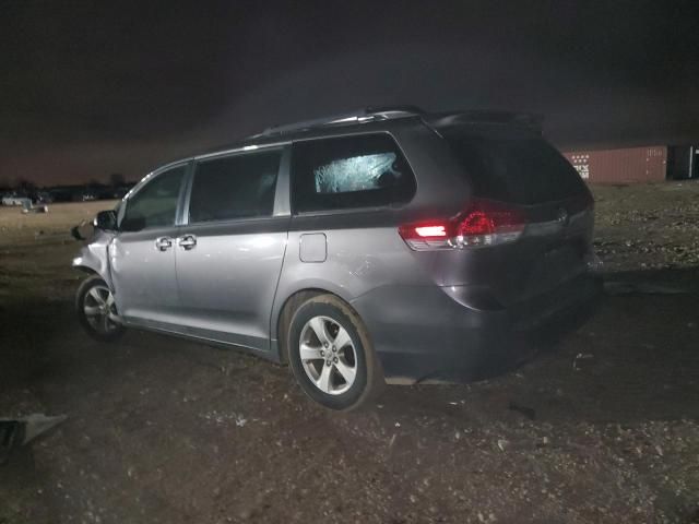 2011 Toyota Sienna LE