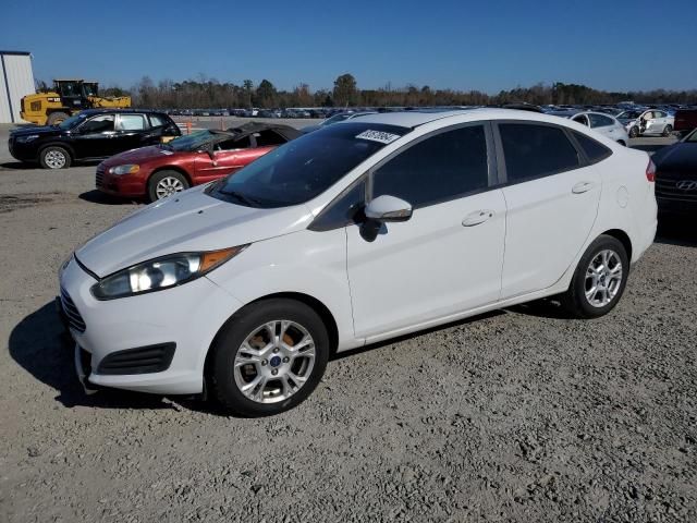 2016 Ford Fiesta SE