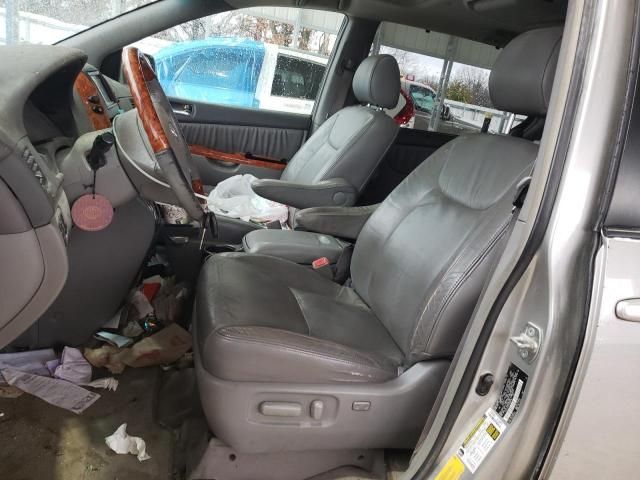 2007 Toyota Sienna XLE