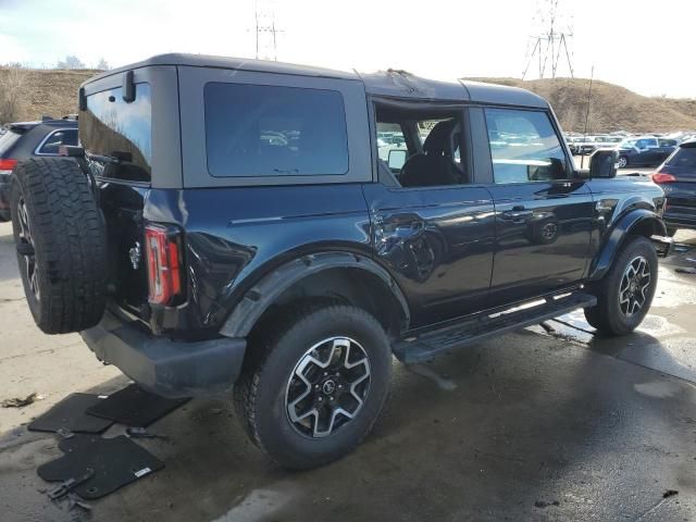 2021 Ford Bronco Base