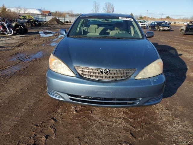 2004 Toyota Camry LE