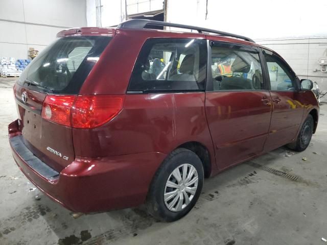 2009 Toyota Sienna CE