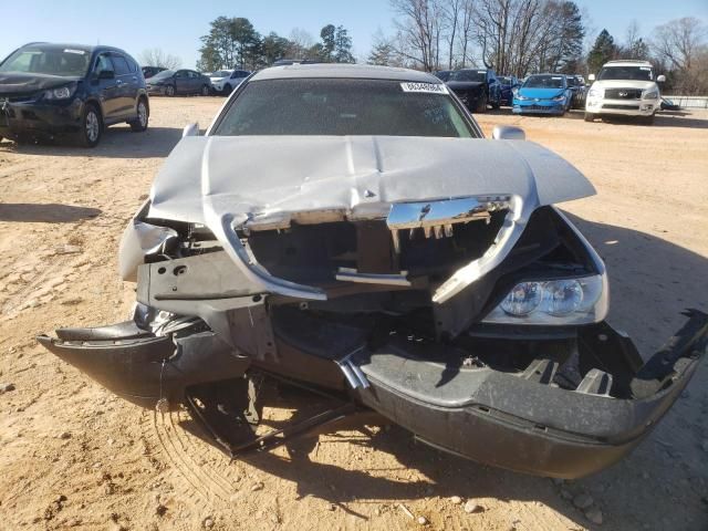 2003 Lincoln Town Car Cartier