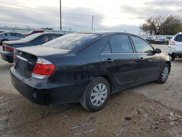 2005 Toyota Camry LE