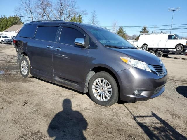 2015 Toyota Sienna XLE