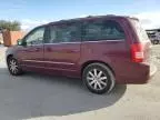 2009 Chrysler Town & Country Touring